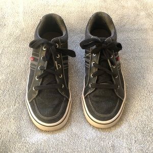 Kids Levi’s Sneakers